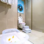 Hilton Garden Atatuerk Airport Hotel 4*