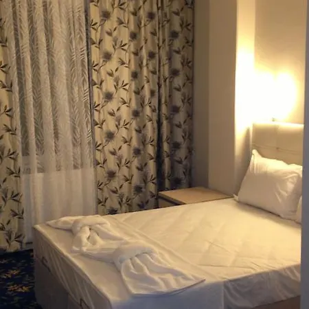 Hilton Garden Atatürk Airport Hotel 4*