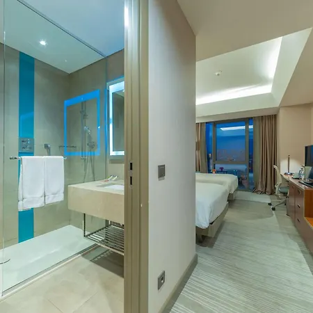 Hilton Garden Atatürk Airport Hotel 4*