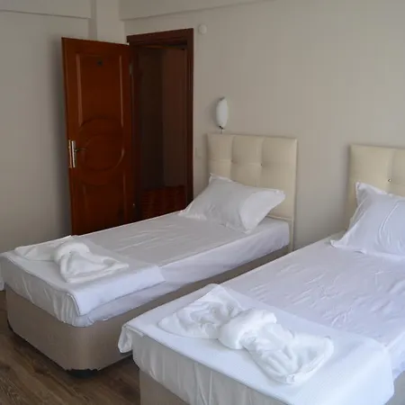 Hotel Hilton Garden Atatürk Airport 4*