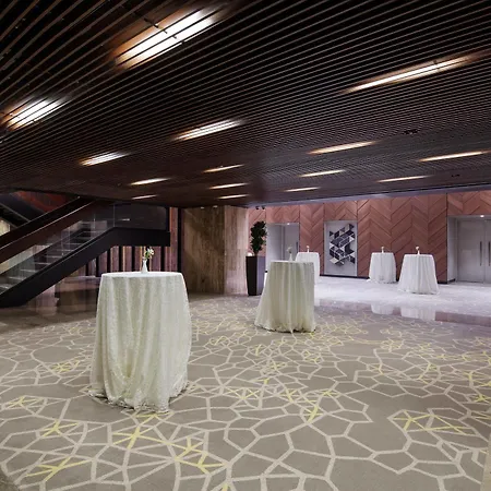 Hilton Garden Atatürk Airport Hotel 4*