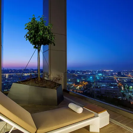 Hilton Garden Atatürk Airport Hotel 4*